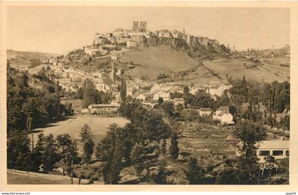 CPA Saint Flour Cantal Vue generale