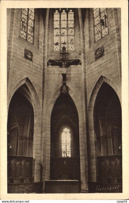 CPA Saint Flour Interieur de la Cathedrale Bon Dieu de Saint Flour Christ Noir