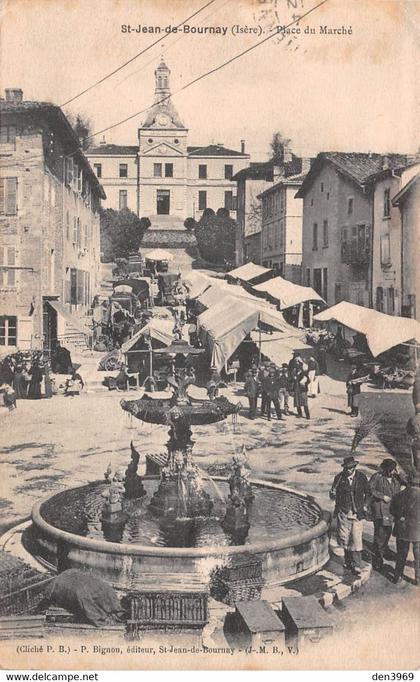 SAINT-JEAN-de-BOURNAY (Isère) - Place du Marché - Fontaine