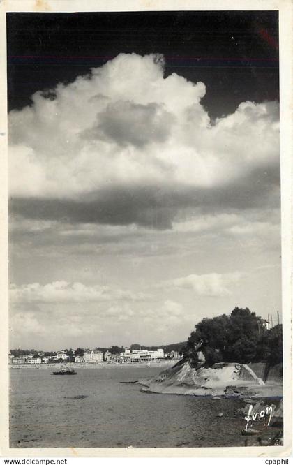 CPA Cote Basque Saint Jean de Luz Effet de nuages