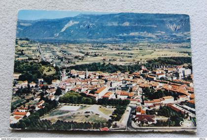 Cpm 1968, Saint Marcellin, vue générale aérienne, le champ de Mars, Isère 38