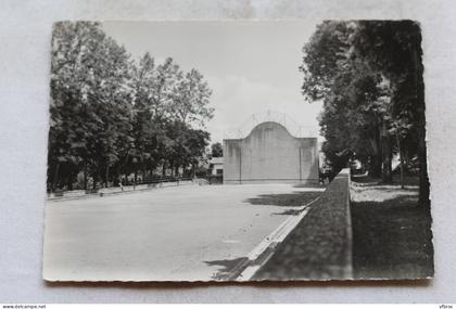 Cpm, Saint Palais, le fronton, Pyrénées Atlantiques 64