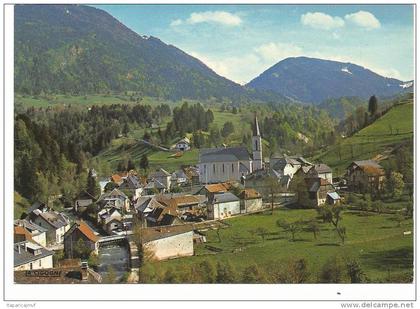 isère :  SAINT PIERRE  D ´ ENTREMONT  :  vue  générale