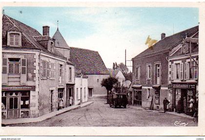 SAINT SATURNIN  PLACE DE L'EGLISE