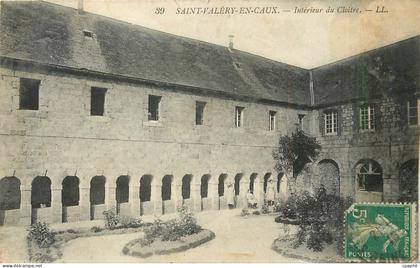 CPA SAINT VALERY EN CAUX- Interieur du Cloitre