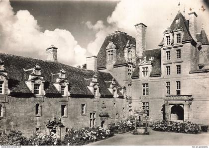 29  SAINT VOUGAY LE CHÂTEAU DE KERJEAN