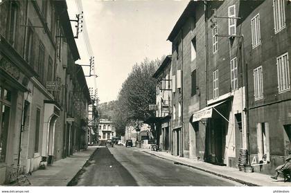 VAR  SAINT ZACHARIE  grande rue