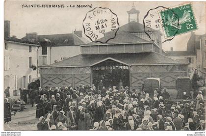SAINTE HERMINE (85) - LE MARCHE