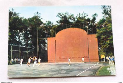 Cpm, Salies de Béarn, le fronton, Pyrénées Atlantiques 64