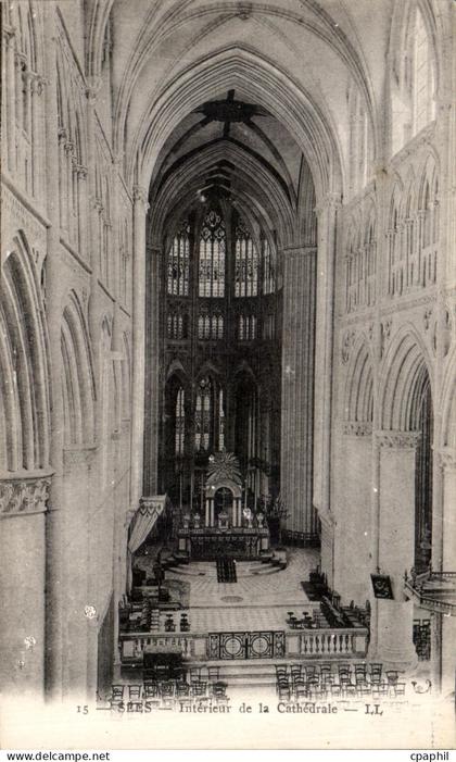 CPA Sees Interieur De La Cathedrale