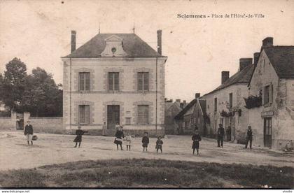 25-5398 : SELOMMES. PLACE DE L'HOTEL DE VILLE