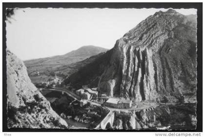04 Sisteron vue aerienne D04D K04209K C04209C RH054501
