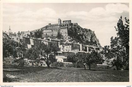 CPM Sisteron (b alpes) vue generale