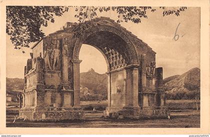 BF5448 saint remy de provence plateau des antiques france      France