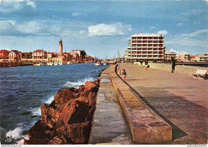 BR15909 Le Grau du roi Le Canal  france