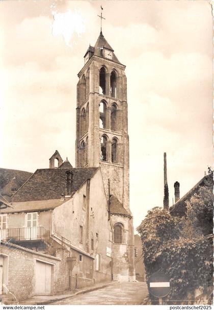 BR20594 Chateau Landon le clocher France