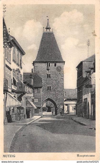 BR37813 Mutzig hauptstrasse france