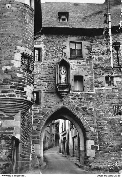 BR39129 Uzerche perle du limousin france