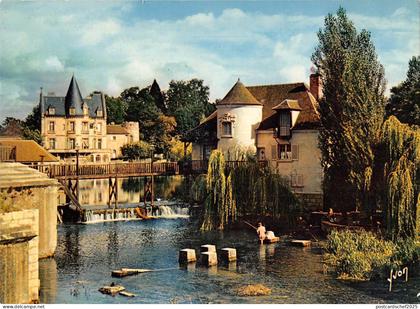 BR54468 Moret sur loing barrage sur le loing france