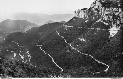 BR7602 Die Lacets du col Rousset   france