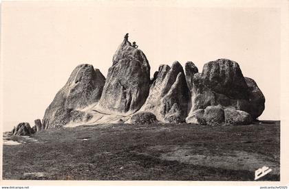 BR9500 Lesconil Rochers de Bec ar Gueleck  france