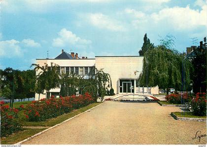 CPM Saint Cyr L'Ecole (Yvelines) L'Hotel de Ville