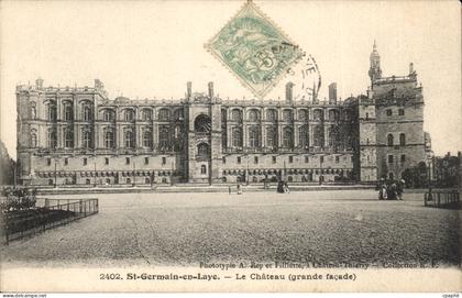 Saint Germain en Laye CPA Le chateau (grande facade)