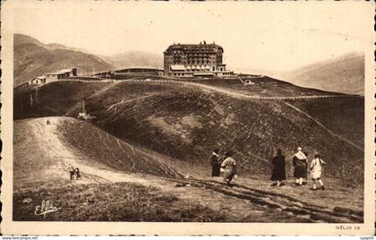CPA Luchon Superbagneres La Gare Et Le Grand Hotel