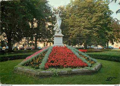 Carte Postale - 57 - Thionville - Le Parc Wilson - Fleurs - Sculptures - Flamme Postale de Thionville - CPM - Voir Scans