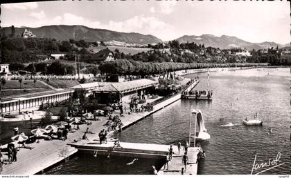 CPA Thonon Les Bains La Place Le Mont d'hermone