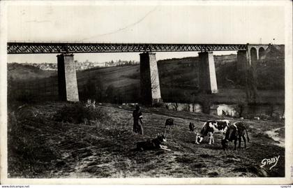 CPSM Thouars Le viaduc