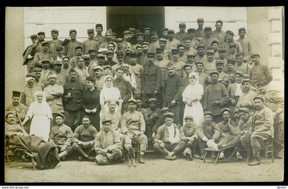 cpa carte photo du 47 photographe Girou Tonneins -- Hôpital militaire (2)  SEPT24-81