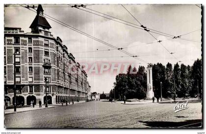 Tourcoing - Rue et Monument Dron - CPA