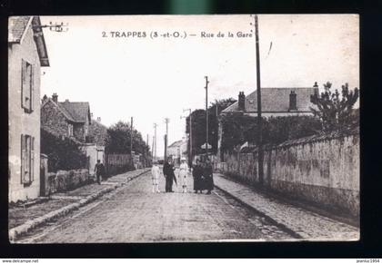 TRAPPES         DDDDD