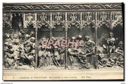 CPA Treguier Cathedrale Bas reliels en Bois