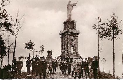 TROIS EPIS - Monument du Galz.