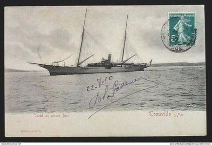 14  Trouville-sur-Mer  Le Yacht en pleine Mer