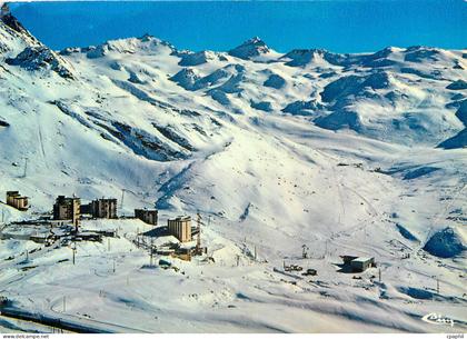 CPM Val Thorens (Sav) alt 2300 m vue generale et les pistes du Ski