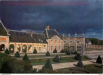 CPM Chateau de Vaux le Vicomte Portique et communs Ouest