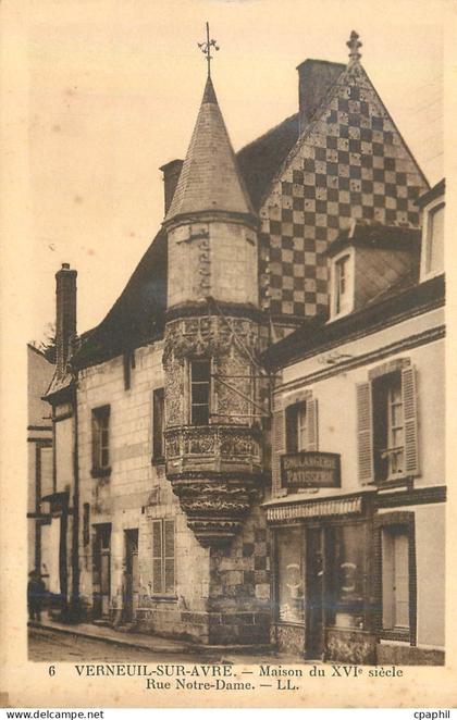 CPA Verneuil sur Avre Maison du XVIe siecle Rue Notre Dame
