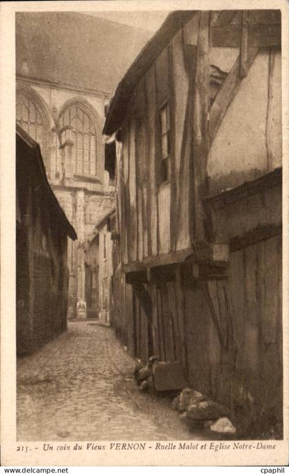 CPA Vernon Un coin du vieux Vernon Ruelle Malot et Eglise Notre Dame