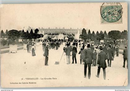 39623892 - Versailles