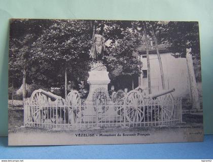 VEZELISE (MEURTHE ET MOSELLE) MONUMENT DU SOUVENIR FRANCAIS.