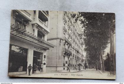 N113, Vichy, hôtel Majestic, Allier 03