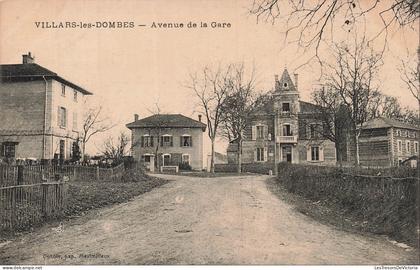FRANCE - Villars les Dombes - Avenue de la Gare - Bâtiments - Sentier - CPA