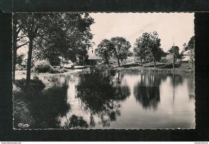 VILLERS FARLAY - L'Etang