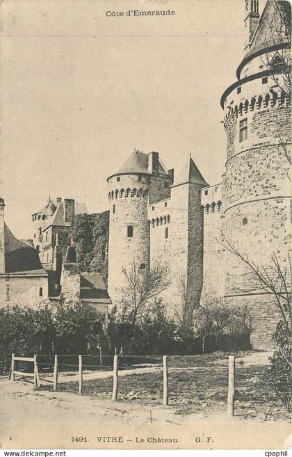 CPA Cote d'Emeraude Vitre Le Chateau
