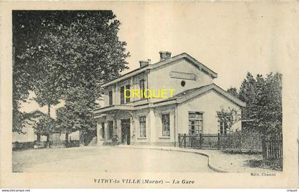51 Vitry la Ville, la Gare