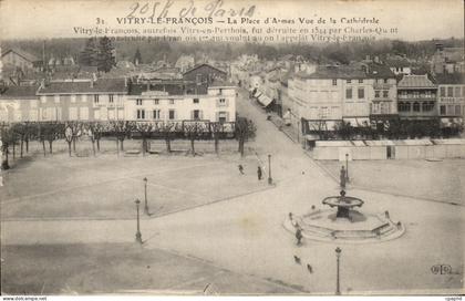 CPA Vitry Le Francois La Place d'Armes Vue De la cathedrale