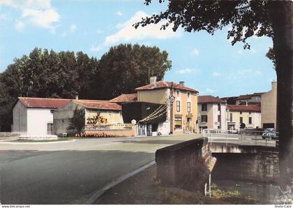 86 VOUILLE LA BATAILLE